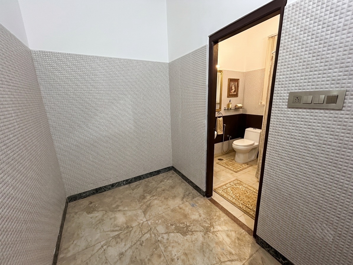 Royal Family Suite 101